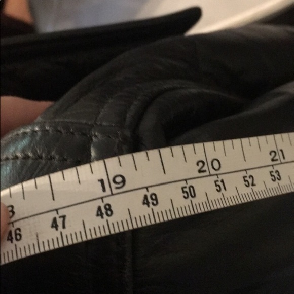 Leather jacket - Picture 8 of 8